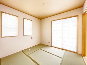 飯田産業